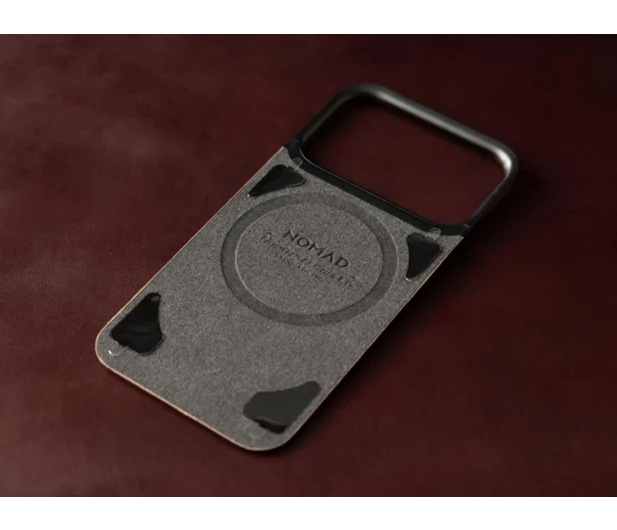 Nomad Magnetic Leather Back iPhone 18 Pro / 17 Pro MagSafe (burgun - 1586590 - zdjęcie 7